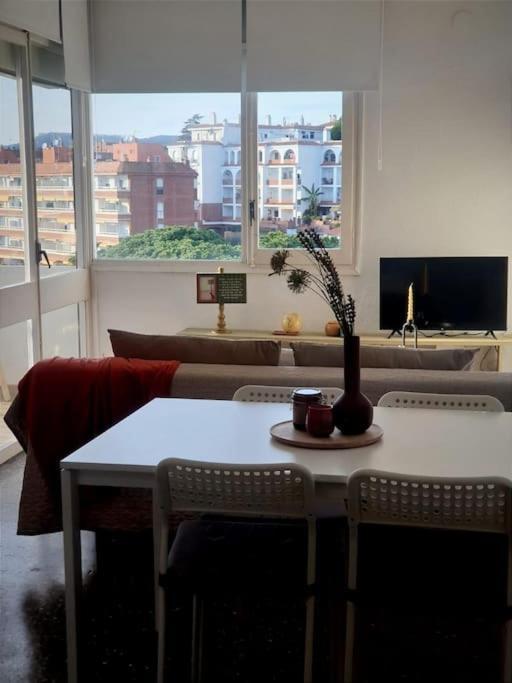 Somriu Apartament Fenals Platja リョレート・デ・マル エクステリア 写真