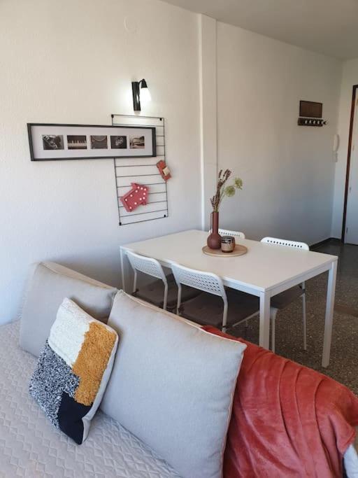 Somriu Apartament Fenals Platja リョレート・デ・マル エクステリア 写真