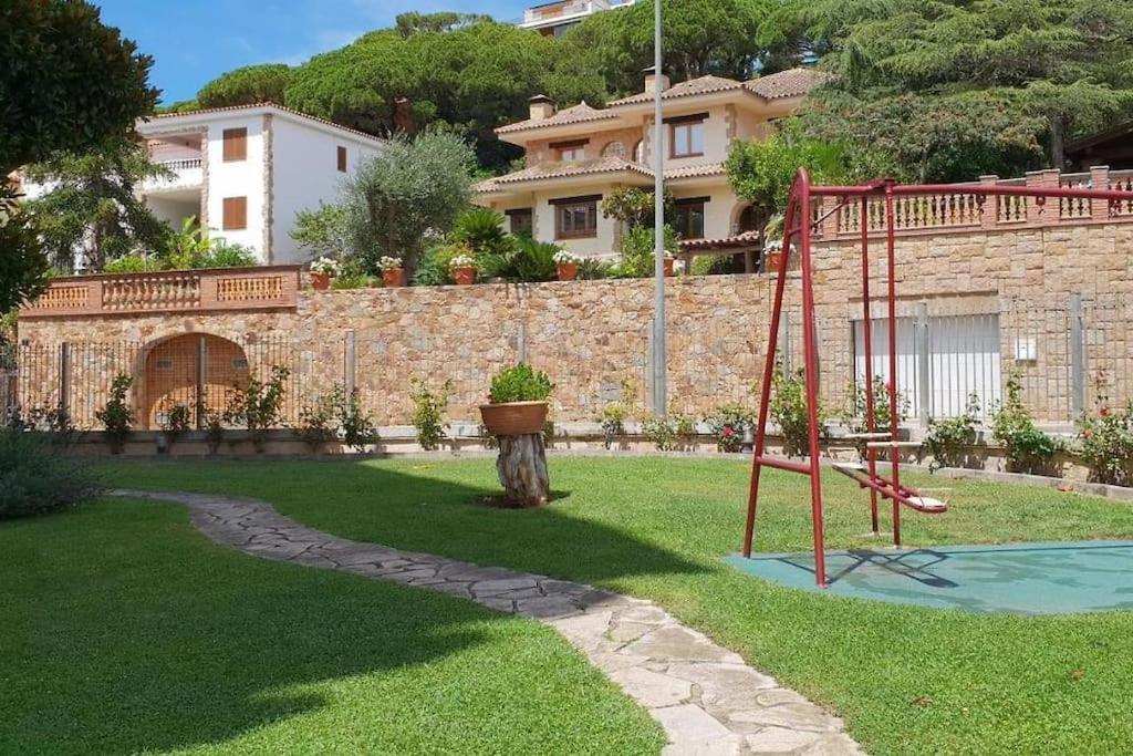 Somriu Apartament Fenals Platja リョレート・デ・マル エクステリア 写真